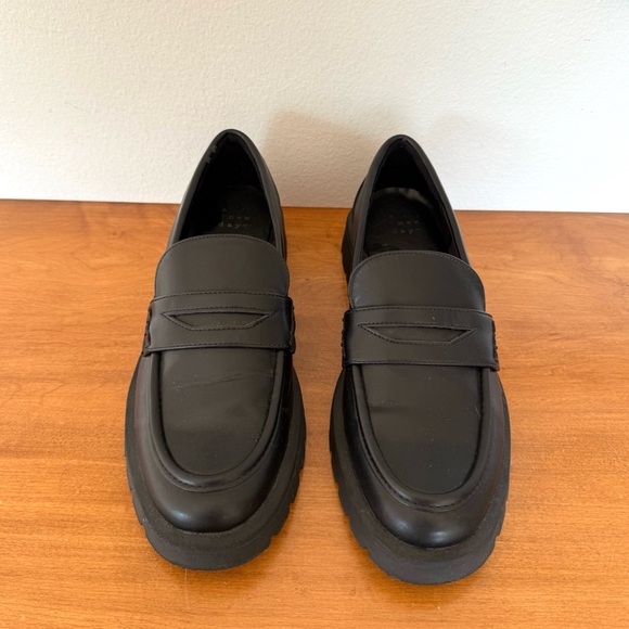 New A New Day Britney Chunky Loafers in Black - Picture 3 of 8